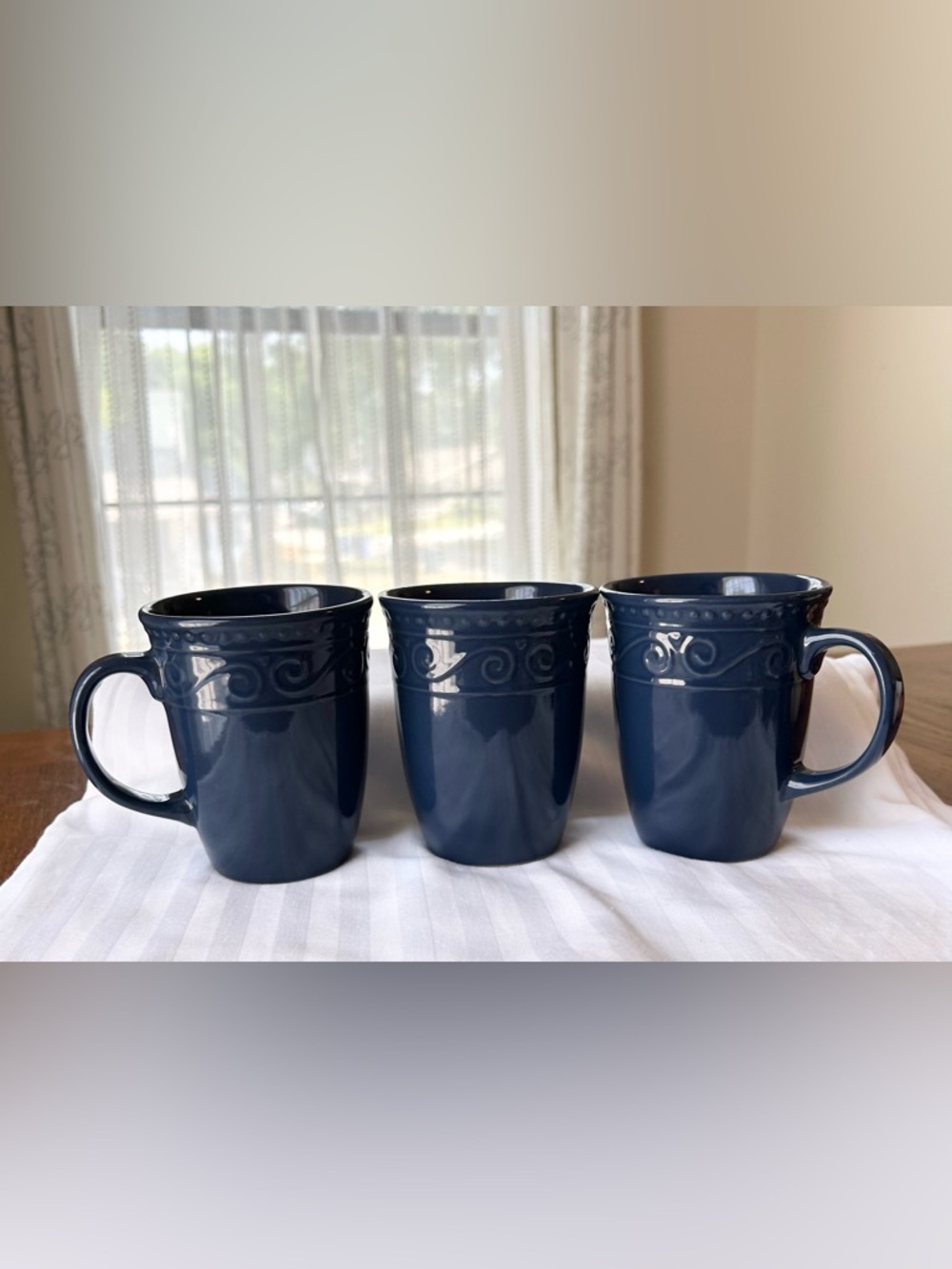 Royal Norfolk Blue Embossed Stoneware Mugs Set of 2